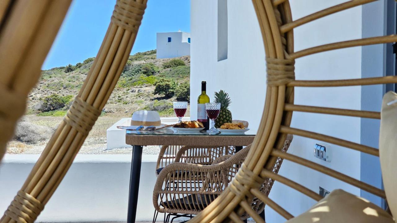 Polychronis Private Suite Pollonia Dış mekan fotoğraf