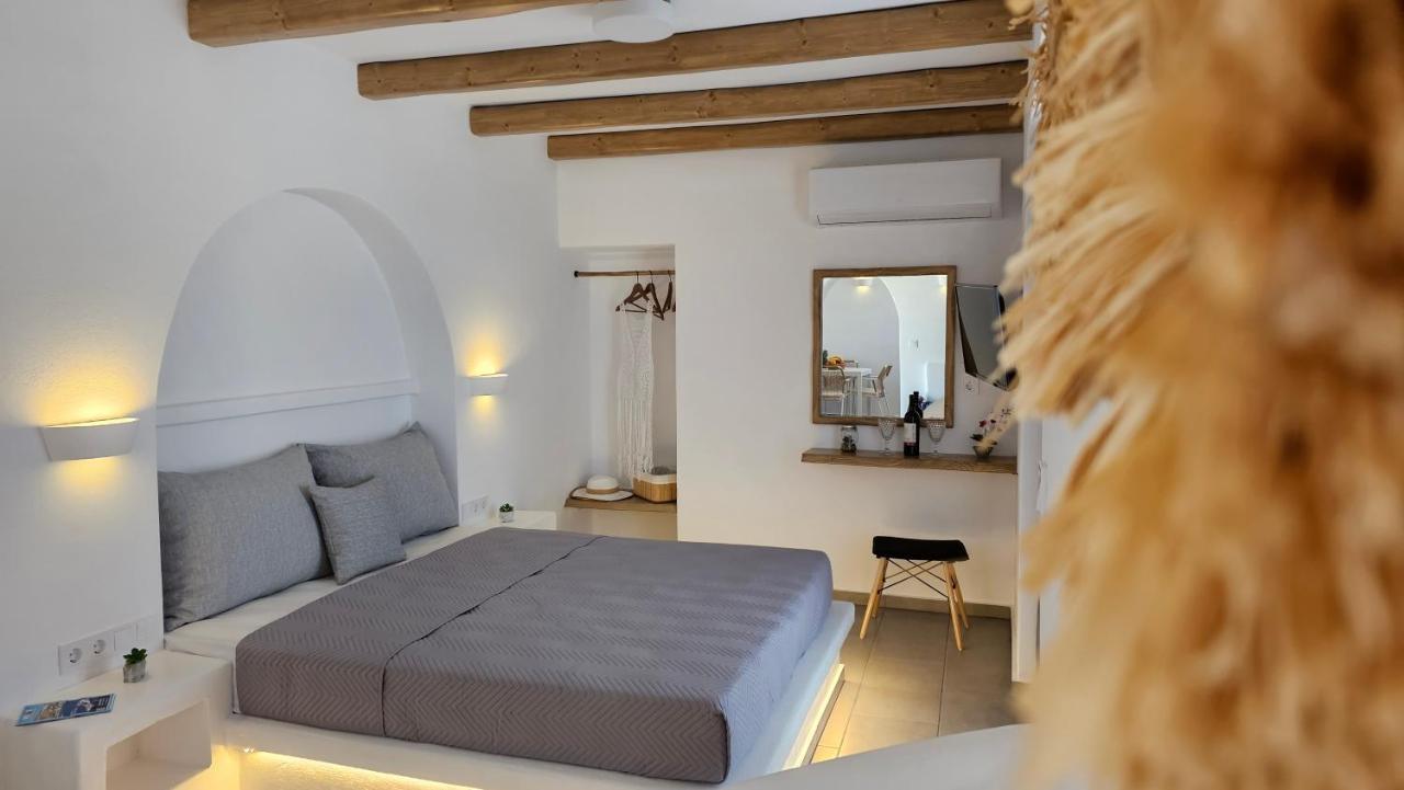 Polychronis Private Suite Pollonia Dış mekan fotoğraf