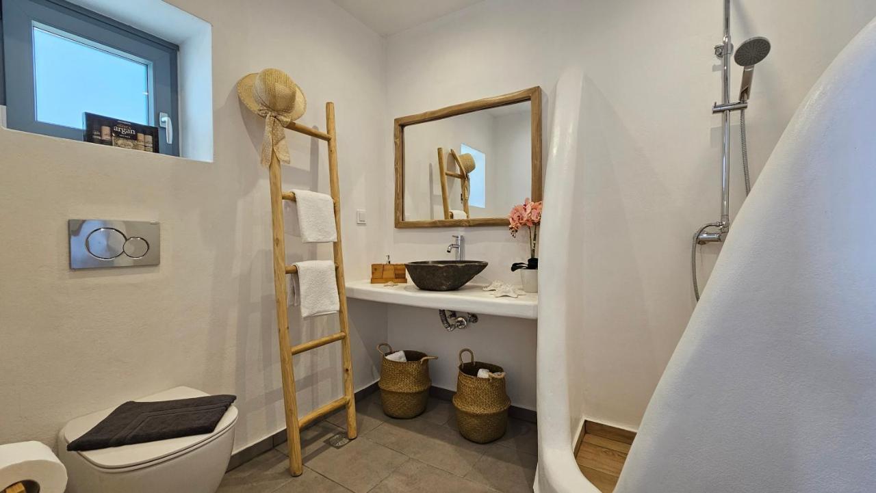 Polychronis Private Suite Pollonia Dış mekan fotoğraf