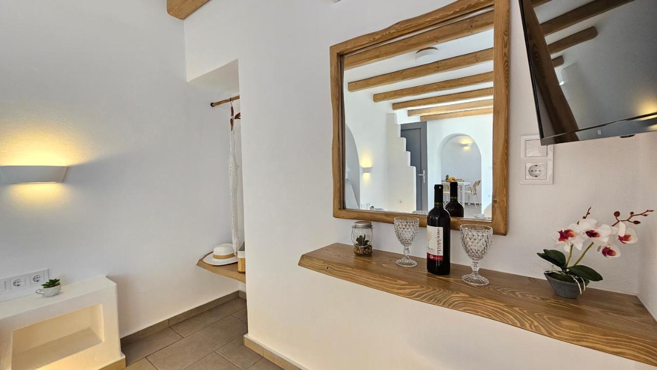 Polychronis Private Suite Pollonia Dış mekan fotoğraf